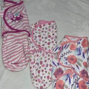 Baby swaddles
